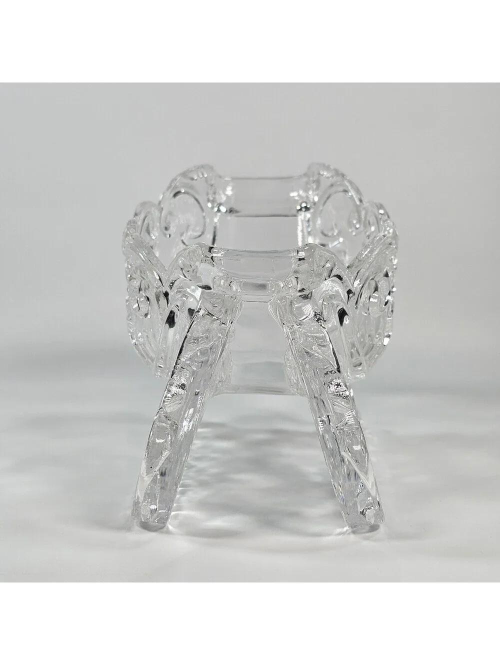 Fitz and Floyd 8.25 Crystal Sleigh Christmas Centerpiece Candy Dish Clear Scroll